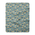 Floral Daisy Sherpa Blanket – Cozy Blue Wildflower Throw